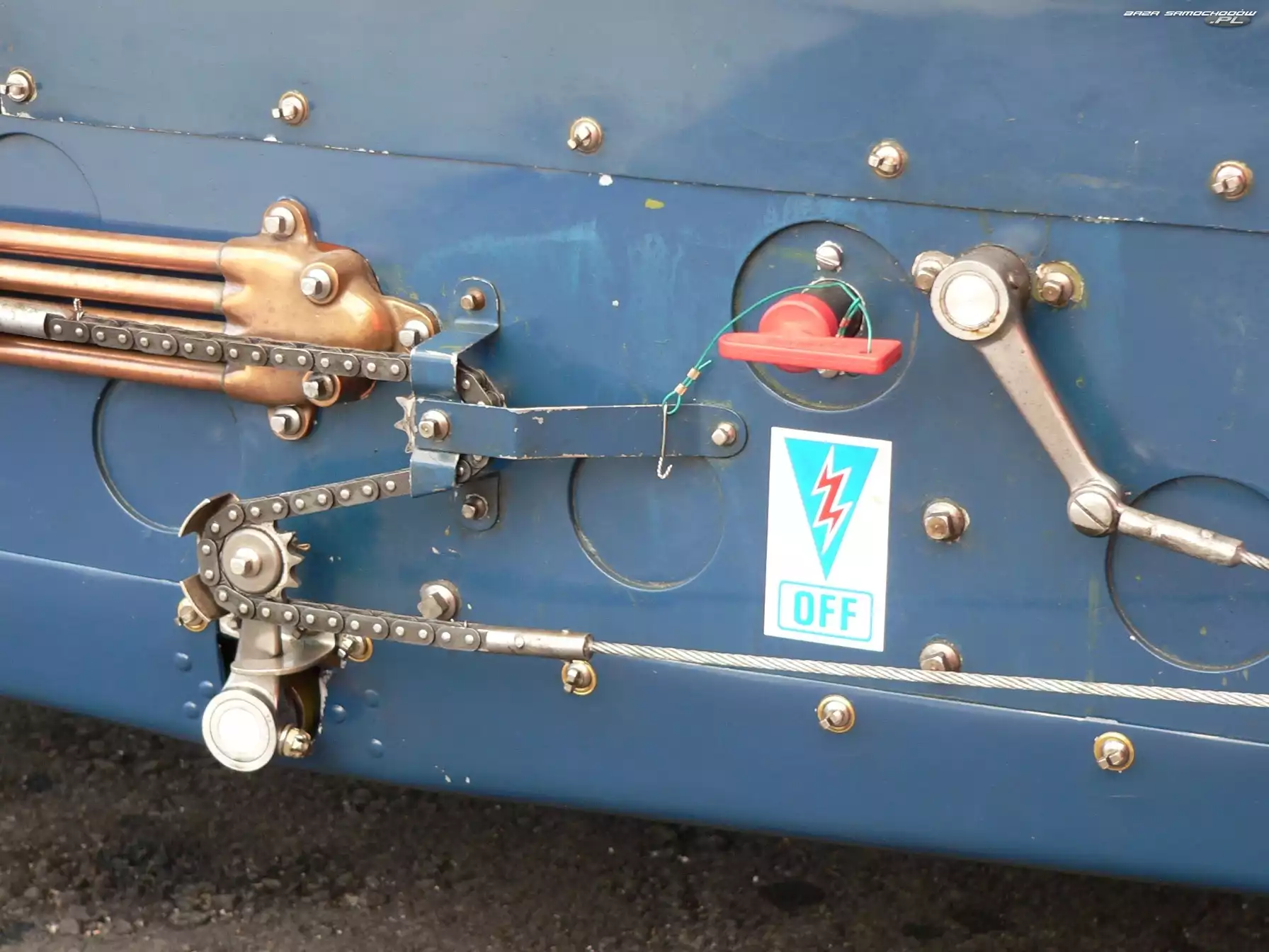Bugatti, łańcuch