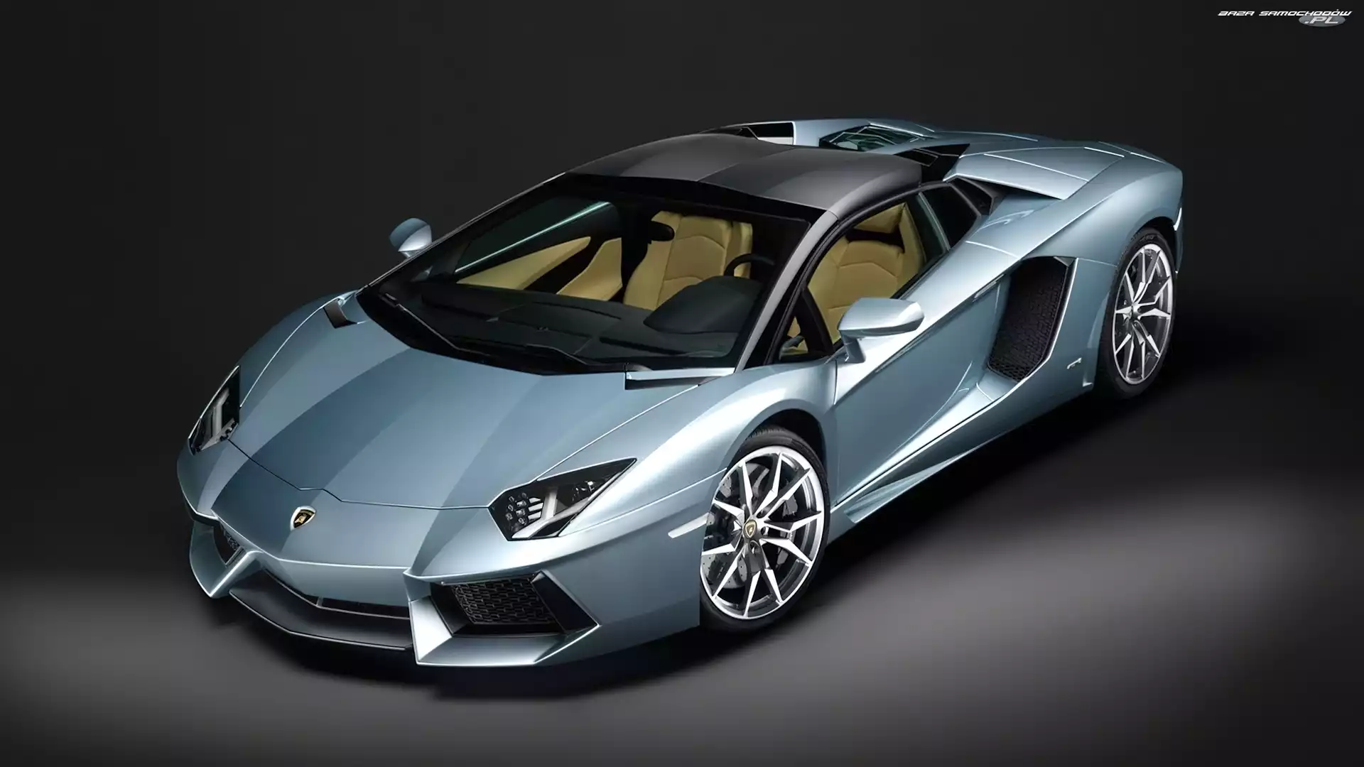 Aventador, Lamborghini