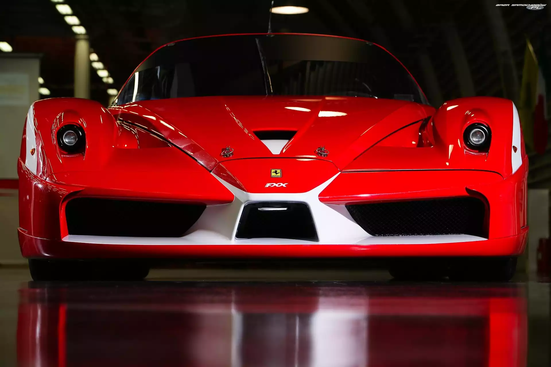 Powietrza, Ferrari FXX, Wloty
