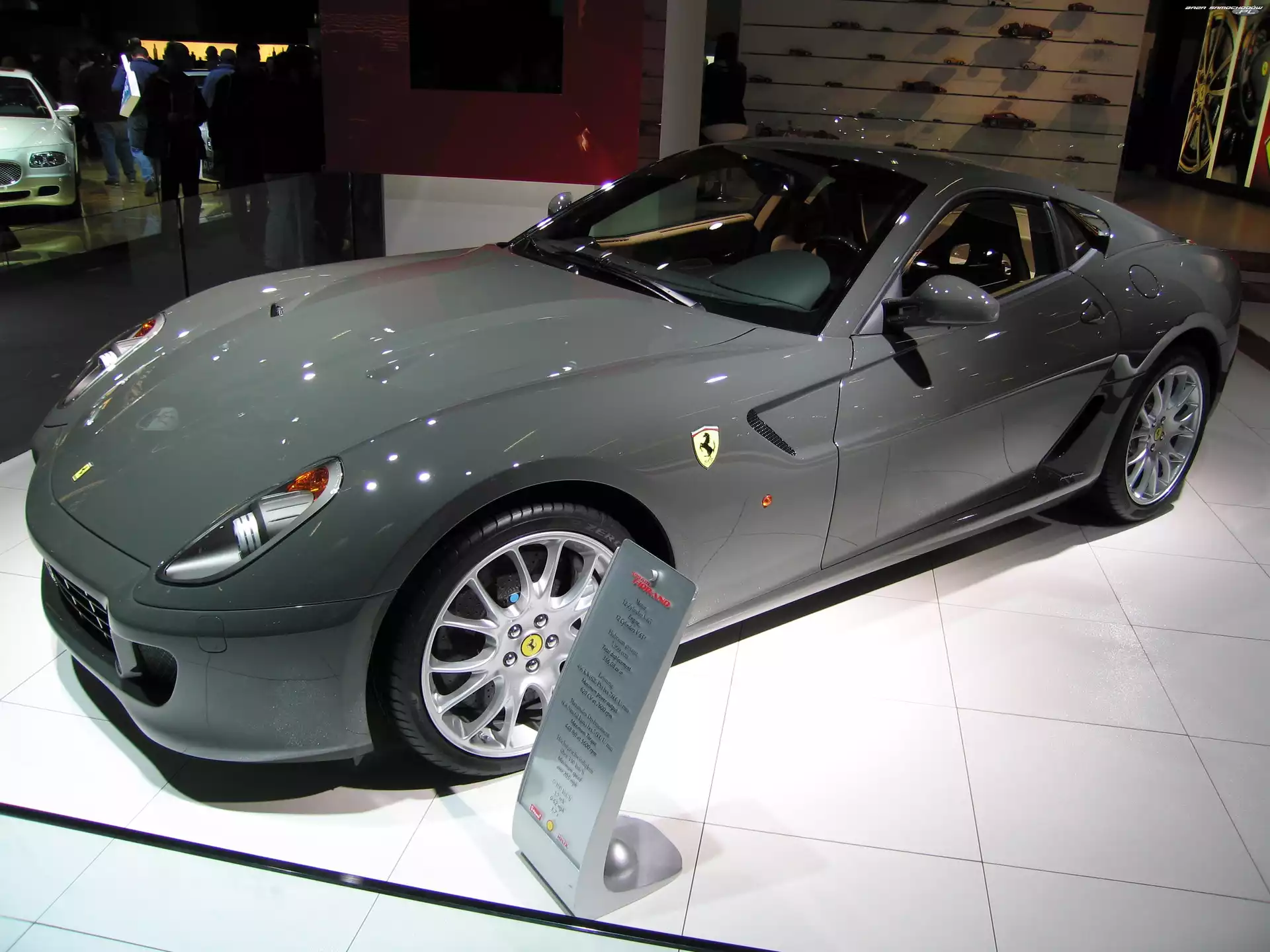 Specyfikacja, Debiut, Ferrari 599