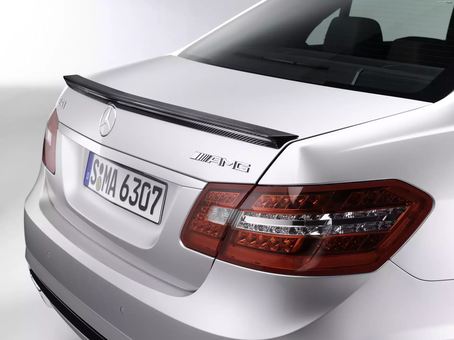Karbon, Spojler, Lampa, Mercedes Benz E63, Tył