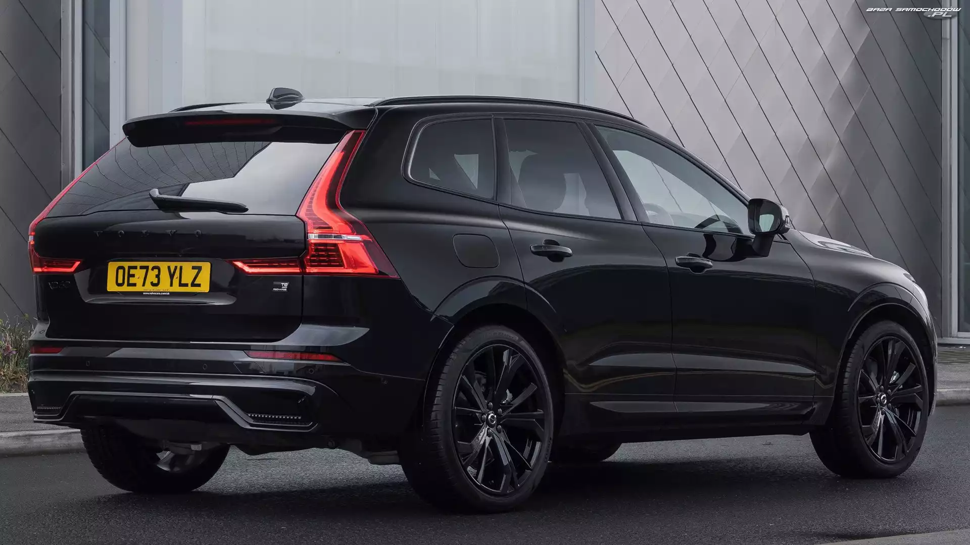 Recharge Black, Volvo XC60