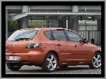 S, Mazda 3