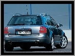 B6, Audi A4