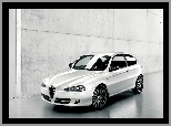 Alfa Romeo, Garaż, Biała, 147
