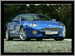 GT, Aston Martin DB7