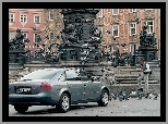 gołębie, Audi A6, Pomnik