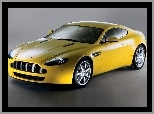 Żółty, Aston Martin DB7