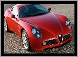 Maska, Czerwona, Alfa Romeo 8C