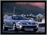 Mercedes SLR