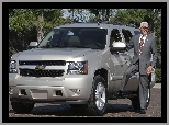 Mężczyzna, Chevrolet Tahoe, Reklama