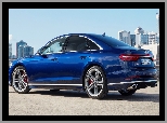 Niebieskie, Audi S8
