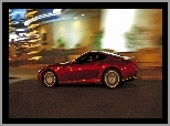 Nocą, Ferrari 599, Miasto