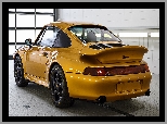 Porsche 911 Turbo, Tył