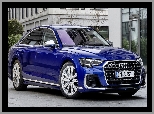 2021, Niebieskie, Audi S8