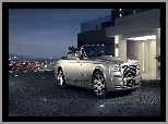 Samochód, Rolls-Royce Phantom Drophead Coupe