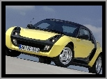 Żółty, Smart Roadster