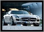 Testowa, Mercedes Benz SLS, Jazda